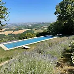 L'infinito 3* Mombaroccio