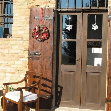 Frühstückspension L'infinito Mombaroccio